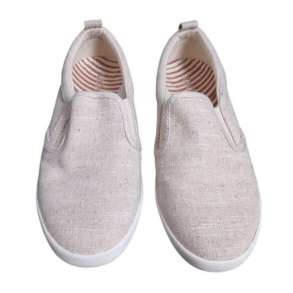 Taos 7.5 Dandy Canvas Slip On Shoes - Picture 3 of 12
